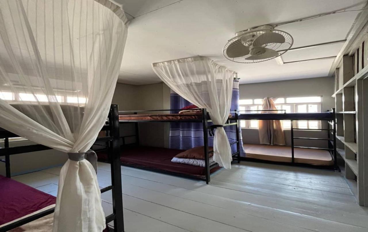 Vang Vieng Queen'S- Mountain View Hotel Exterior photo
